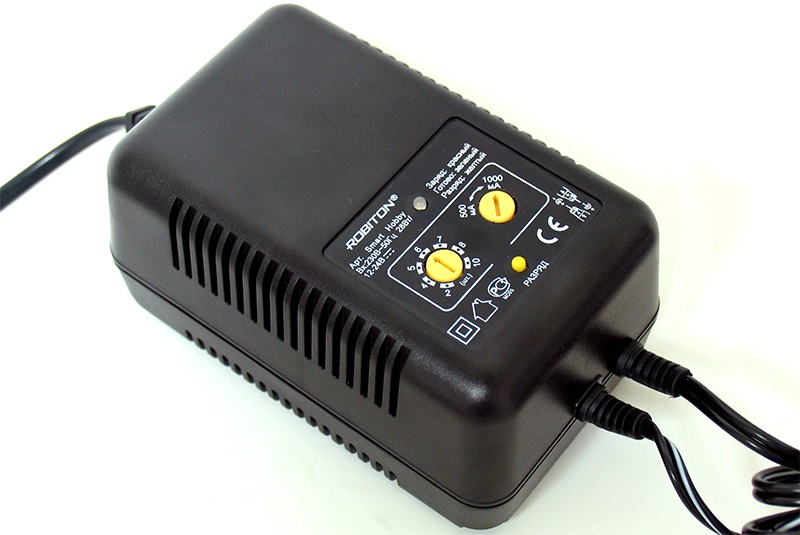 Зарядное устройство для аккумуляторов Ni-Cd, Ni-MH Dicom Panda DC20