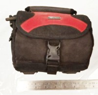 Сумка для фотоаппарата Dicom 1802 . Red