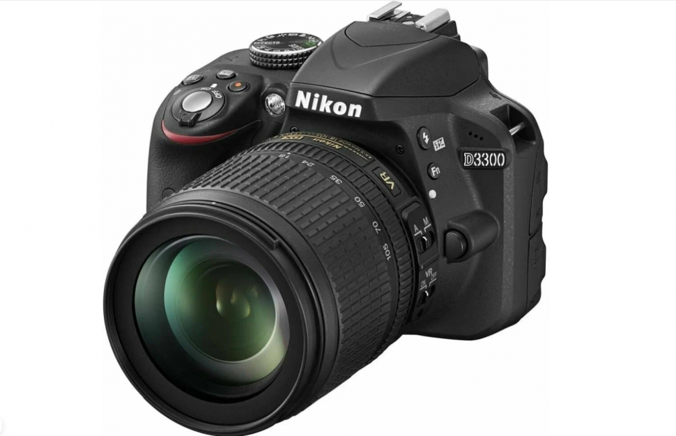 Nikon D3300 kit 18-105mm