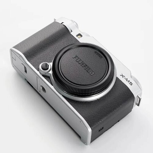 Беззеркальный фотоаппарат Fujifilm X-M5 Body Silver