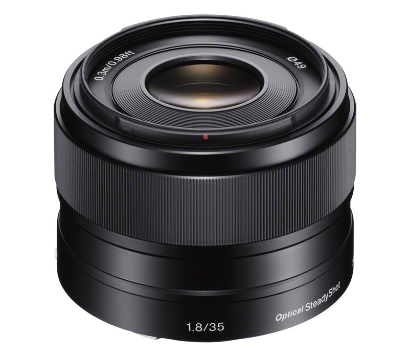 Объектив Sony 35mm f/1.8 (SEL35F18), черный OSS