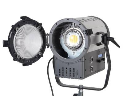 Осветитель студийный GreenBean Fresnel 300 LED X3 Bi-color DMX