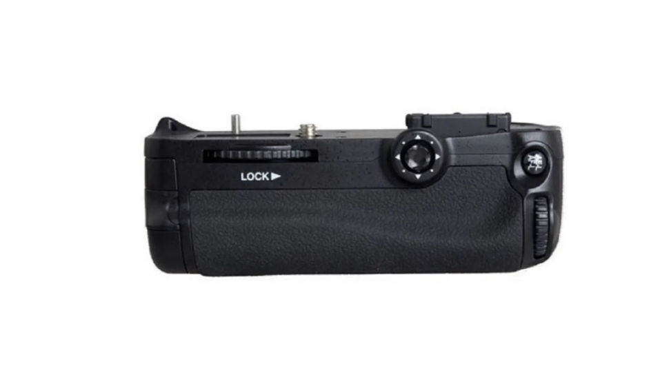 Батарейная ручка Dicom Nikon D7000(MB-D11)