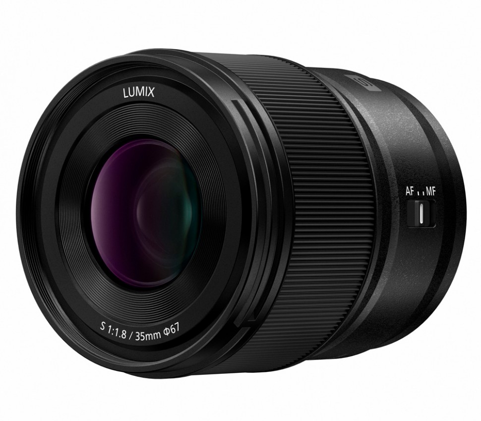 Объектив Panasonic Lumix S 35mm f/1.8